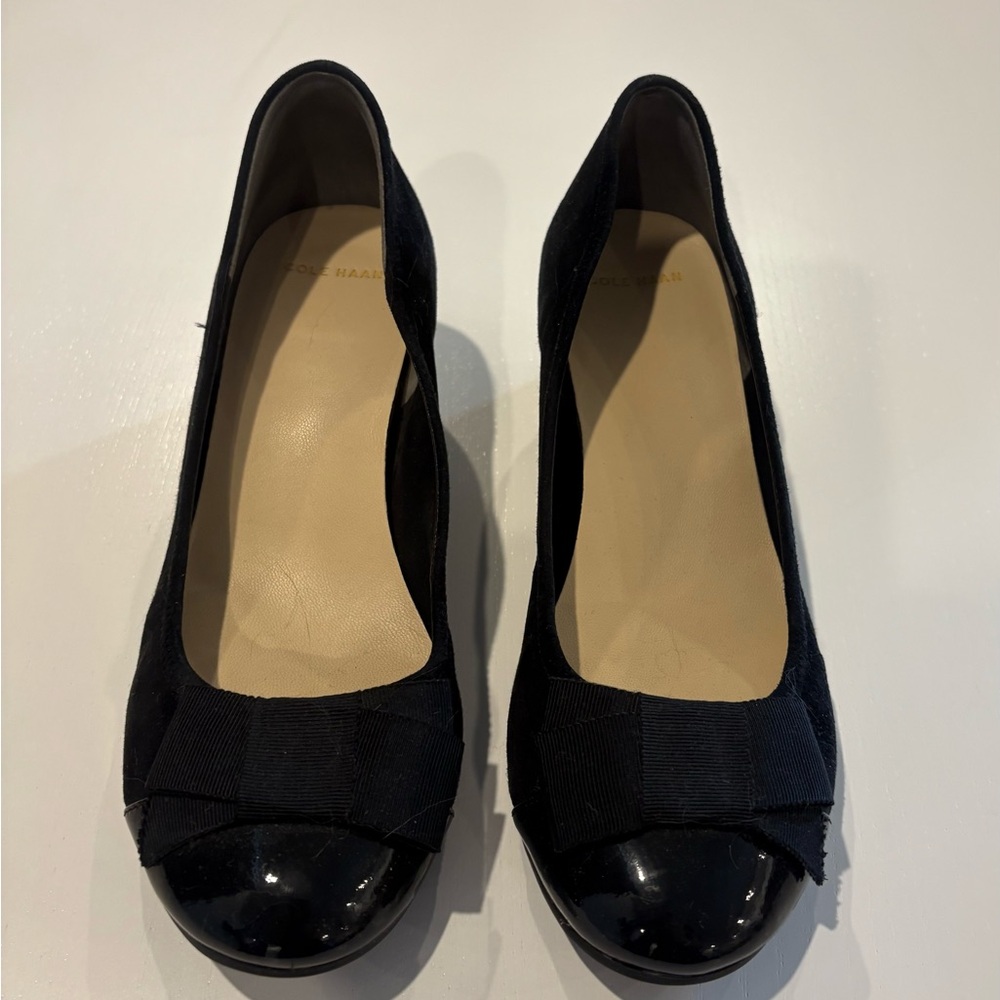 Cole Haan Black Heels with Bow Accent